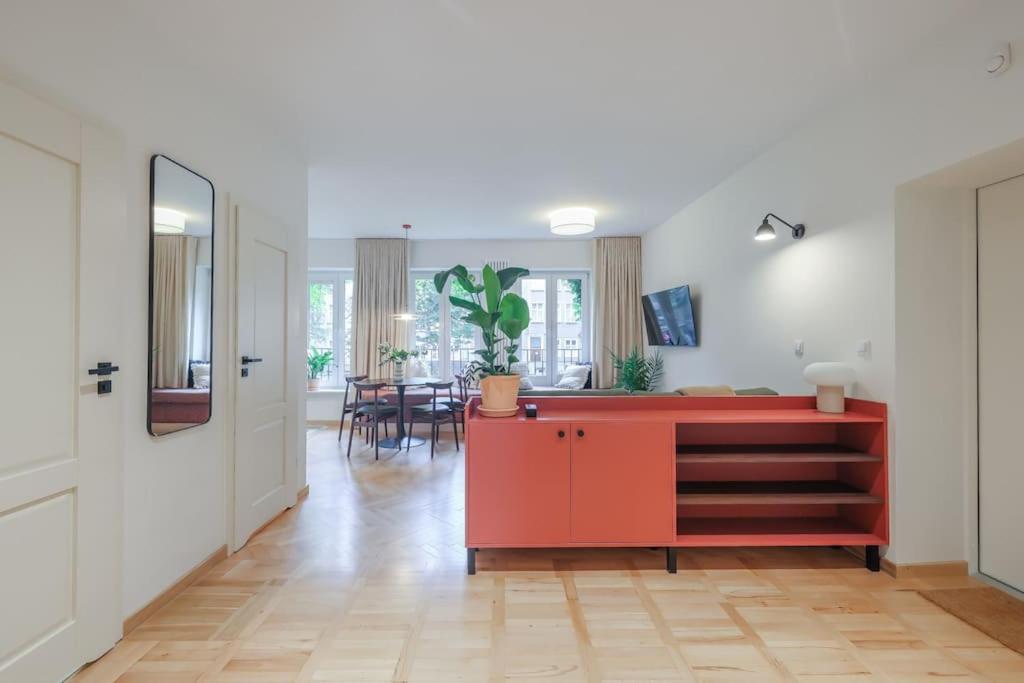 Cityscape Haven: Urban Retreat Gdansk Exterior photo